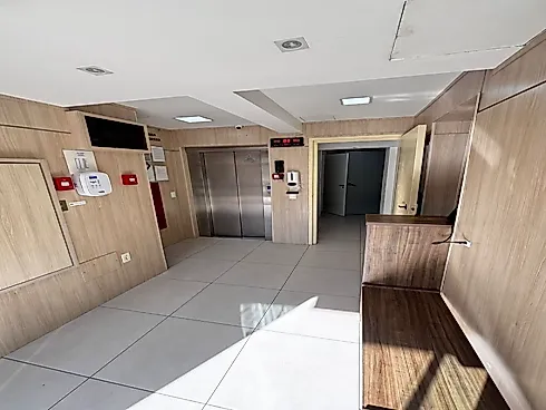 Sala Comercial em Excelente Localização no Bairro Kobrasol - Escritório/sala em Kobrasol, São José - Foto 3