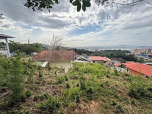 Terreno em Centro, São José