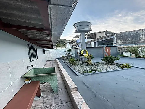Excelente Casa com 3 Quartos com Garagem e Churrasqueira em Potecas - Apartamento em Potecas, São José - Foto 2