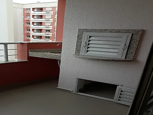 Lindo Apartamento Semi Mobiliado com 3 Quartos sendo uma Suíte, Sala com Sacada e  Churrasqueira, Cozinha Toda Planejada, Banheiro, Área de - Foto 5
