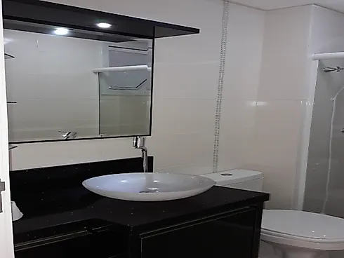 Lindo Apartamento Semi Mobiliado com 3 Quartos sendo uma Suíte, Sala com Sacada e  Churrasqueira, Cozinha Toda Planejada, Banheiro, Área de - Foto 14
