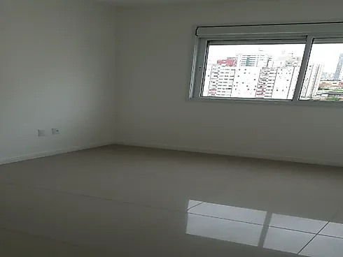 Lindo Apartamento Semi Mobiliado com 3 Quartos sendo uma Suíte, Sala com Sacada e  Churrasqueira, Cozinha Toda Planejada, Banheiro, Área de - Foto 18