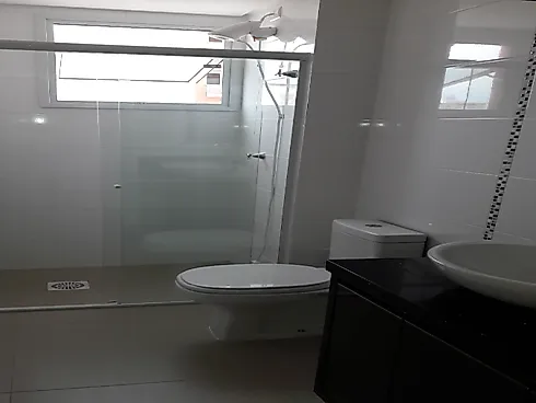 Lindo Apartamento Semi Mobiliado com 3 Quartos sendo uma Suíte, Sala com Sacada e  Churrasqueira, Cozinha Toda Planejada, Banheiro, Área de - Foto 16