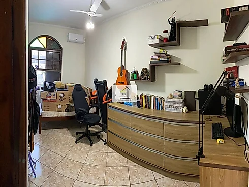 Amplo Sobrado à Venda em Barreiros, em Excelente Localização. - Foto 12