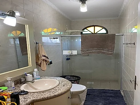 Amplo Sobrado à Venda em Barreiros, em Excelente Localização. - Foto 16