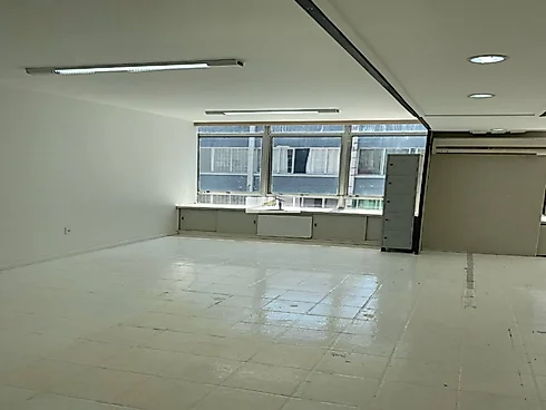 Sala Comercial à Venda em Excelente Localização no Centro de Florianópolis - Foto 11