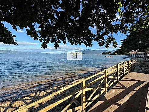 Terreno em Ponta de Baixo, São José