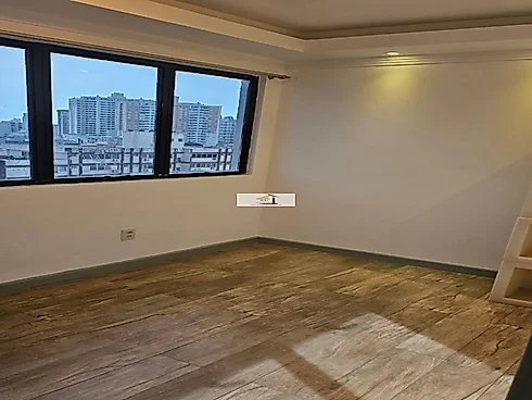 Escritório/sala em Kobrasol, São José