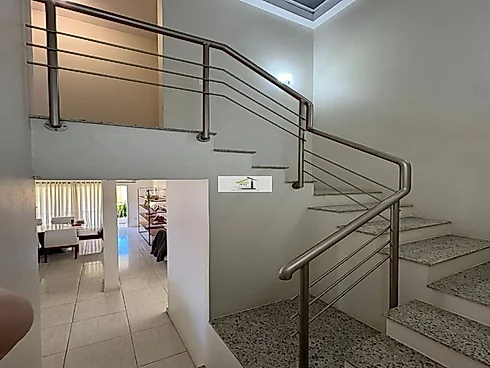 Linda Casa de Alto Padrão com Vista Mar em Santo Antônio de Lisboa – Condomínio Fechado - Foto 9