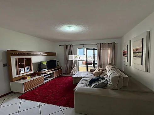 Apartamento em Kobrasol, São José