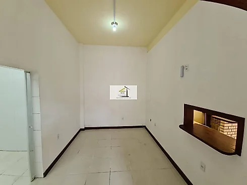Linda Loja Comercial Bem Localizada com 200m² Pronta para Implantação de Restaurante - Foto 9