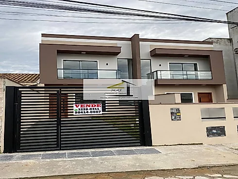 Sobrado geminado em Ipiranga, São José