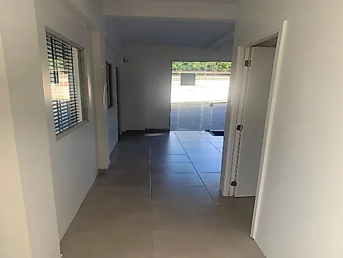 Prédio em Ponta de Baixo, São José