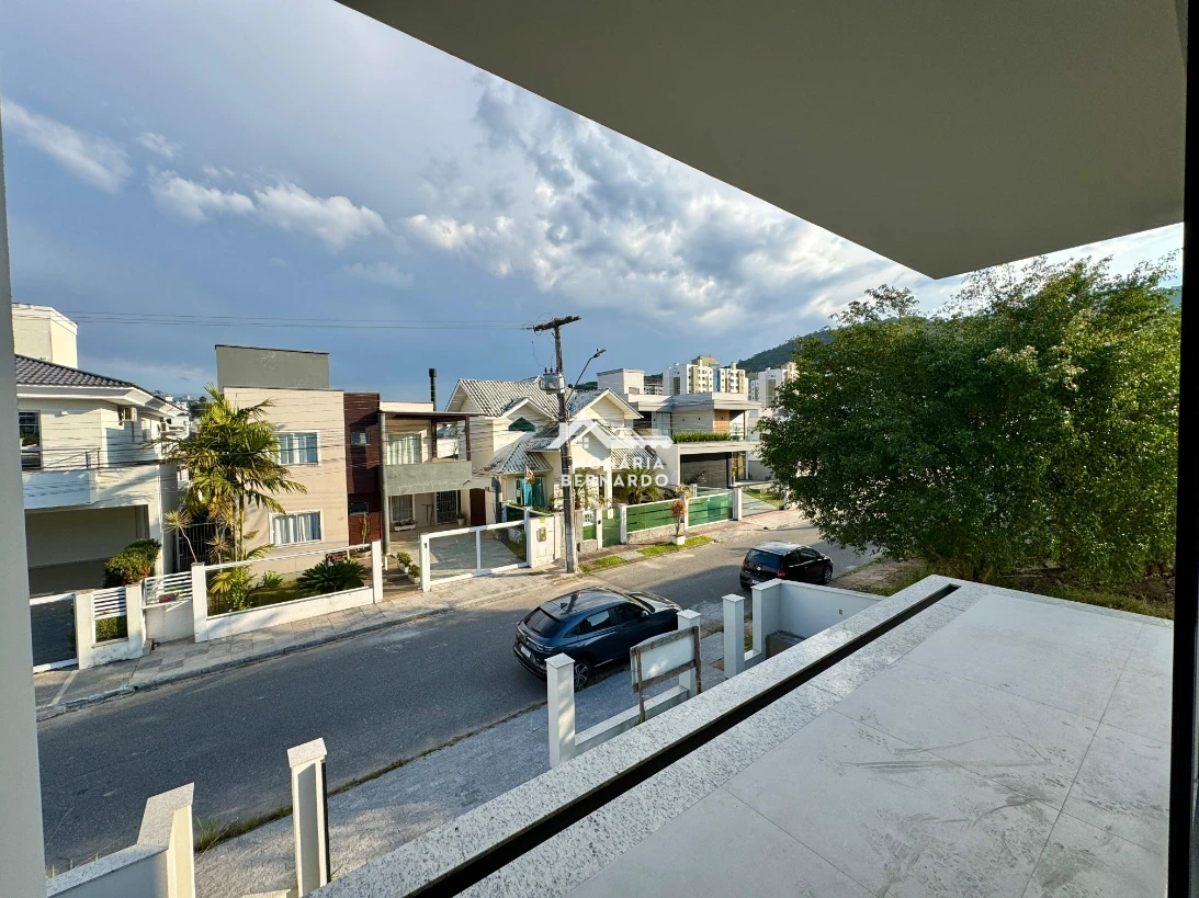 Casa em Pedra Branca, Palhoça. 4 quartos, 275m². Imagem 14 de 16