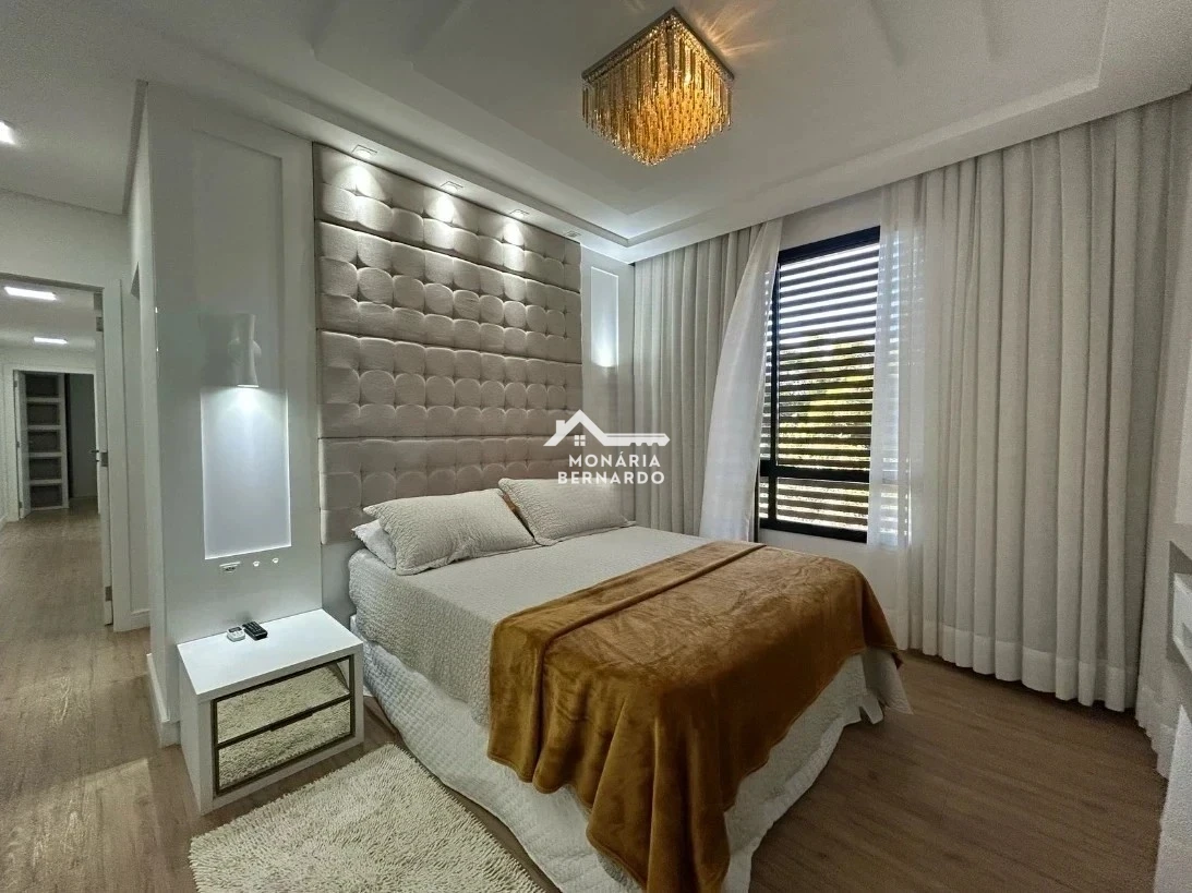 Casa em Centro, Águas Mornas. 3 quartos, 327m². Imagem 4 de 14