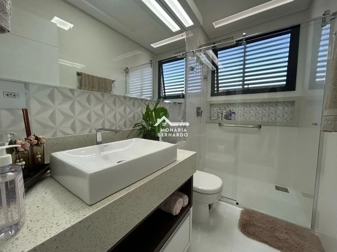 Casa em Centro, Águas Mornas. 3 quartos, 327m². Imagem 6 de 14