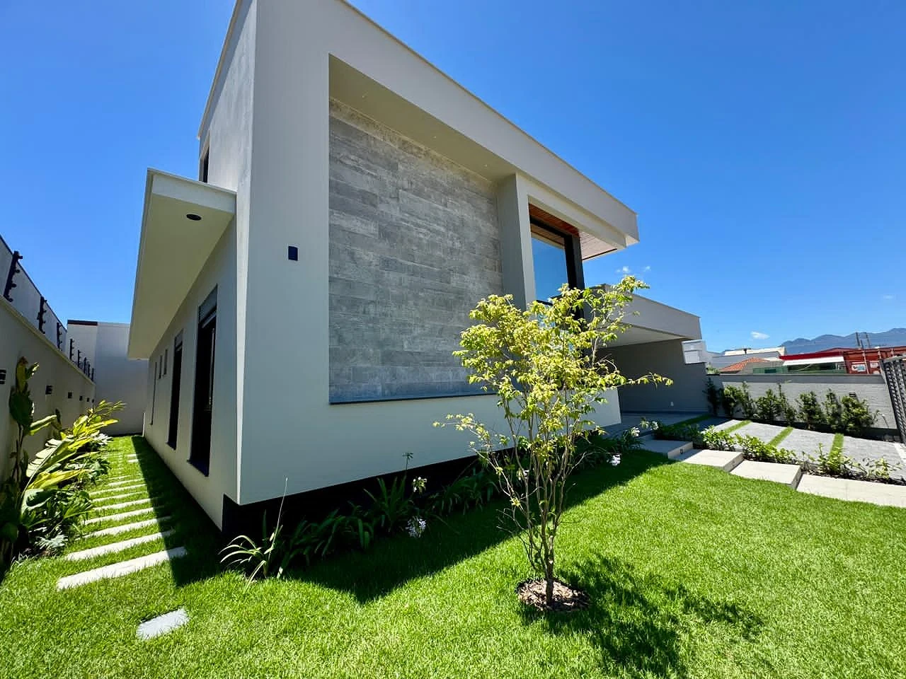 Casa em São Sebastião, Palhoça. 3 quartos, 160m². Imagem 2 de 27