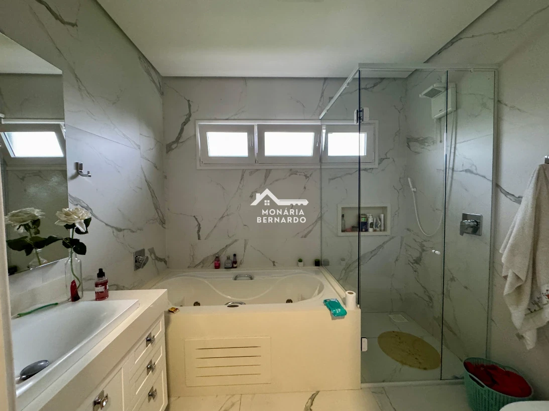 Casa em Sul do Rio, Santo Amaro da Imperatriz. 4 quartos, 339m². Imagem 11 de 28