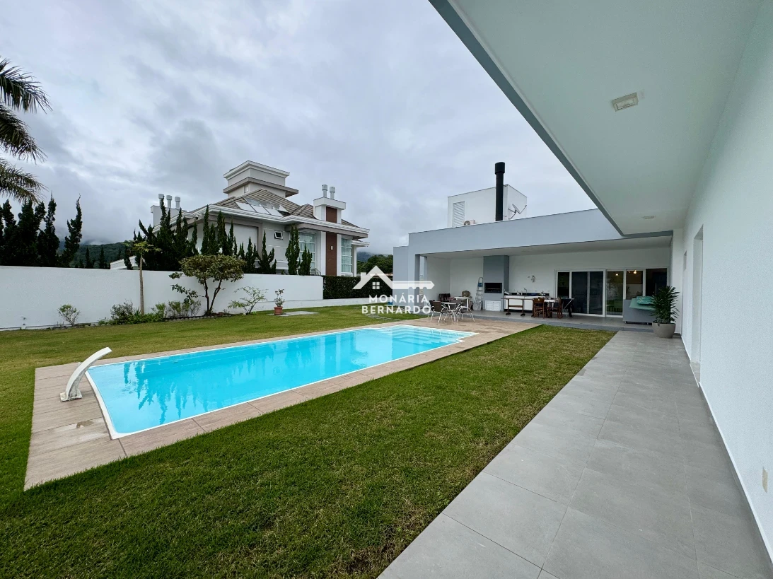 Casa em Sul do Rio, Santo Amaro da Imperatriz. 4 quartos, 339m². Imagem 19 de 28