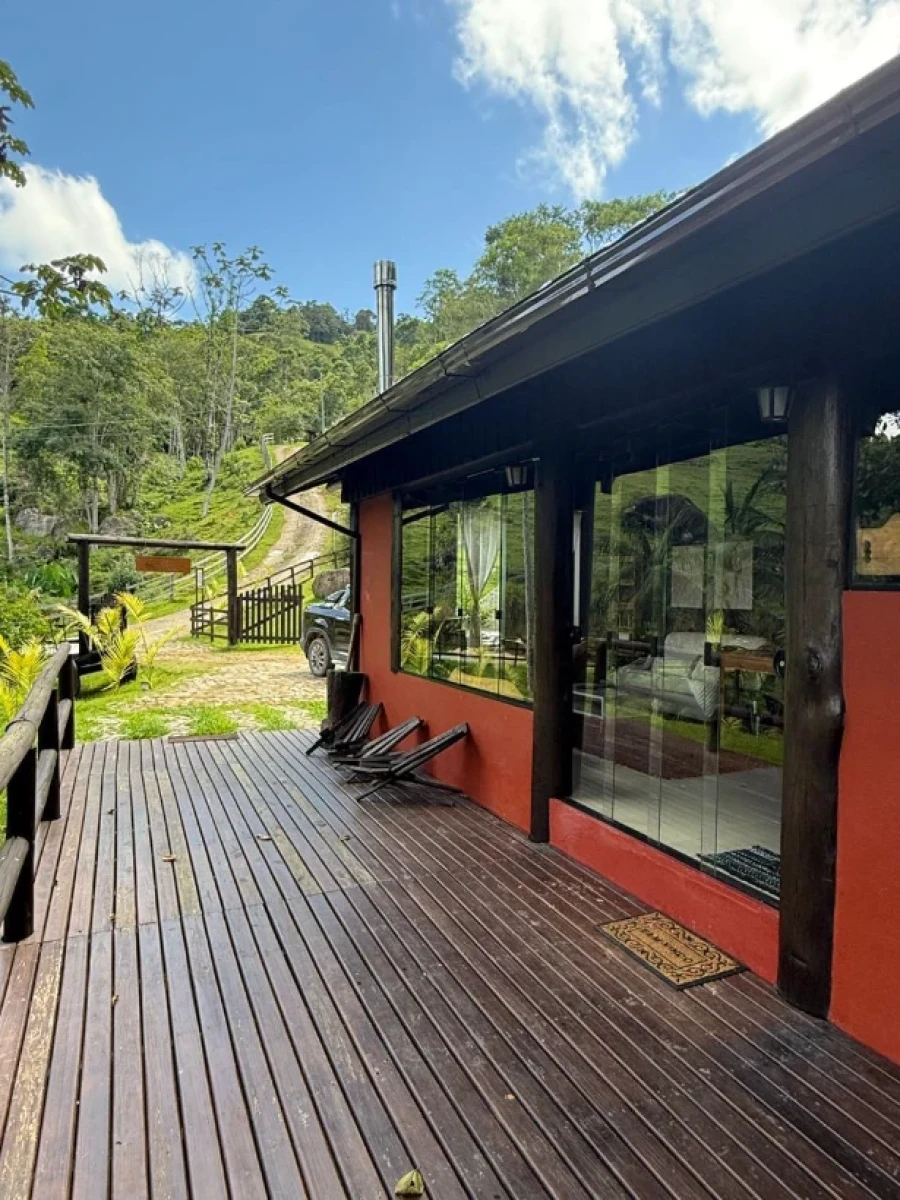 Sítio em Vargem Grande, Águas Mornas. 3 quartos, 80m². Imagem 3 de 35