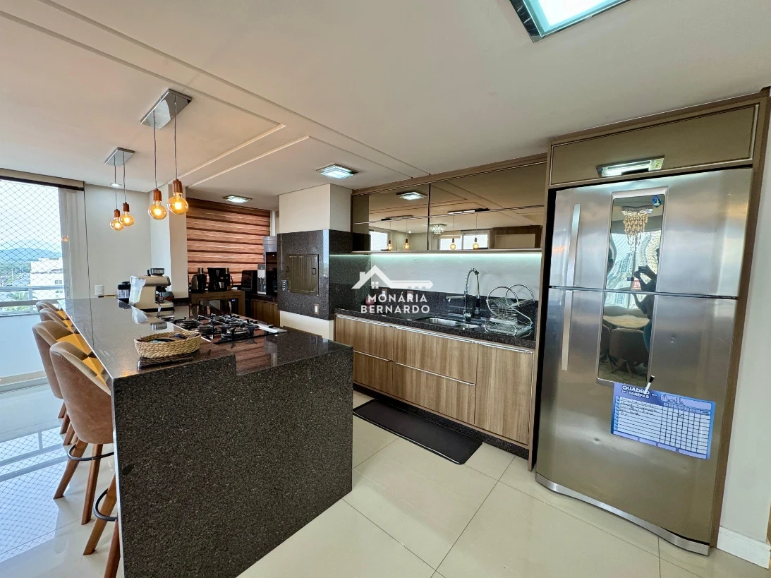 Cobertura em Centro, Palhoça. 3 quartos, 187m². Imagem 2 de 25