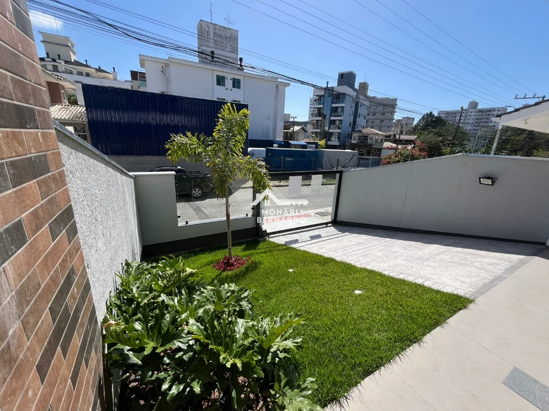 Sobrado Geminado em Pagani, Palhoça. 3 quartos, 150m². Imagem 4 de 16