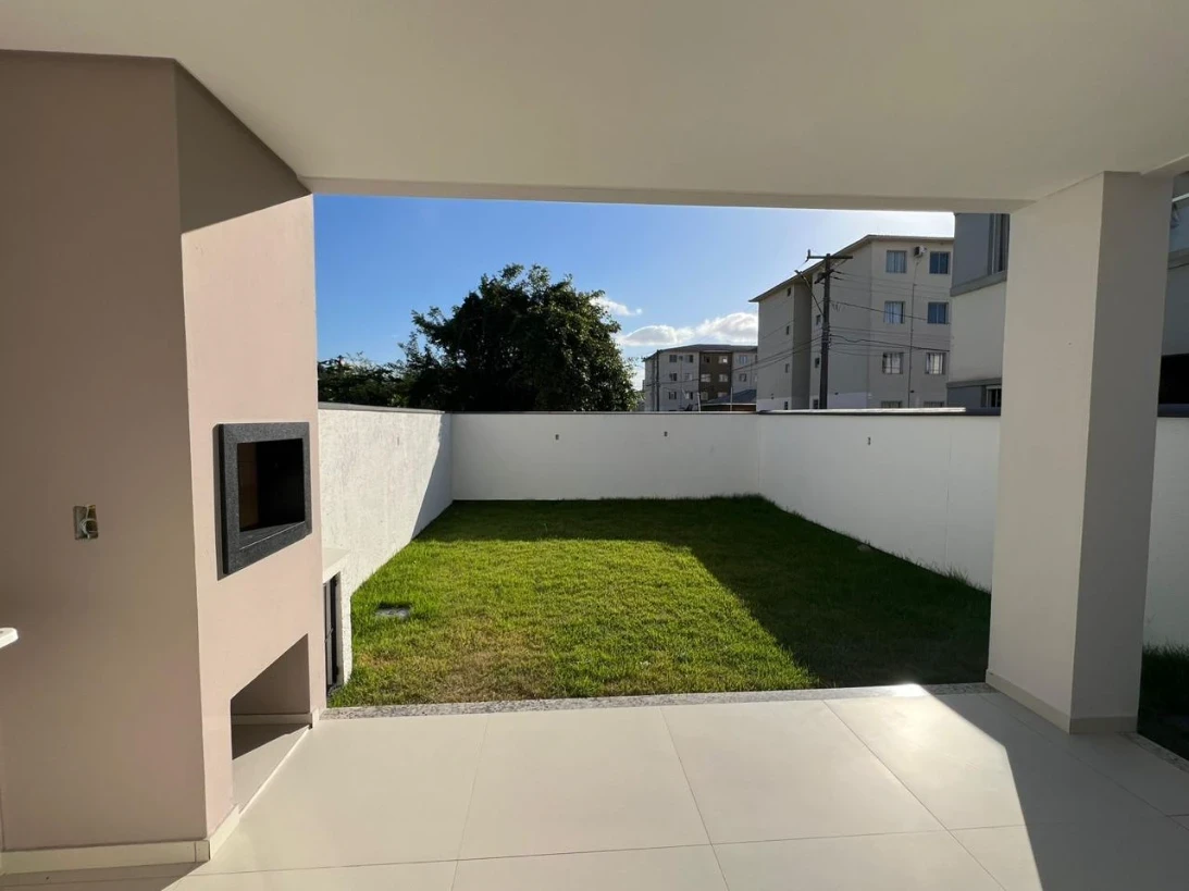 Sobrado Geminado em Barra do Aririú, Palhoça. 3 quartos, 100m². Imagem 3 de 18