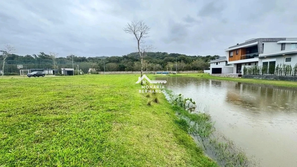 Terreno em Pedra Branca, Palhoça. 0 quartos, 0m². Imagem 6 de 8