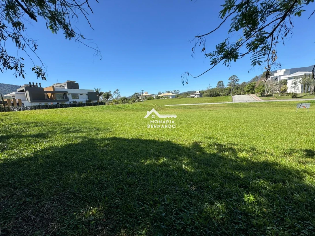 Terreno em Sul do Rio, Santo Amaro da Imperatriz. 0 quartos, 0m². Imagem 2 de 12