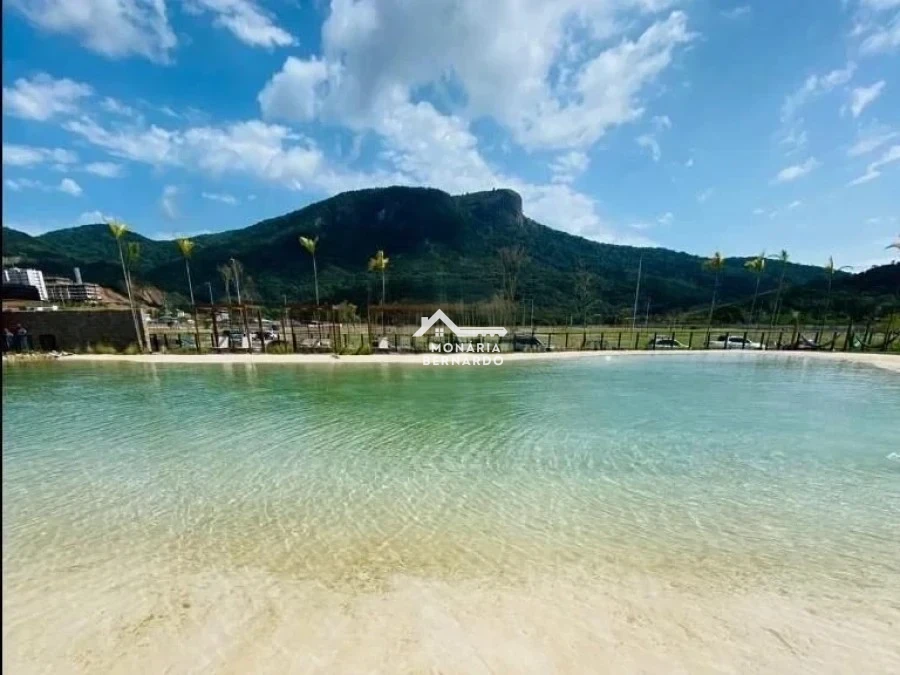 Terreno em Pedra Branca, Palhoça. 0 quartos, 0m². Imagem 1 de 8