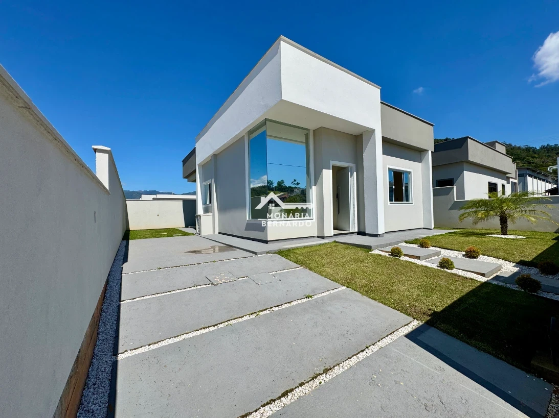 Casa em Alto Aririú, Palhoça. 3 quartos, 81m². Imagem 1 de 15