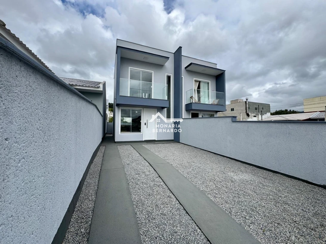 Sobrado Geminado em Bela Vista, Palhoça. 2 quartos, 70m². Imagem 1 de 5