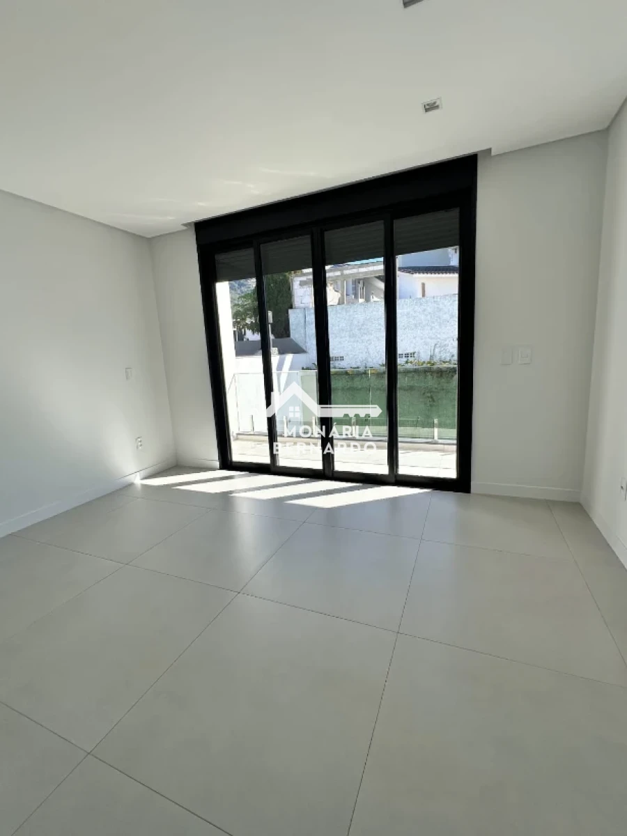 Casa em Pedra Branca, Palhoça. 3 quartos, 344m². Imagem 5 de 13