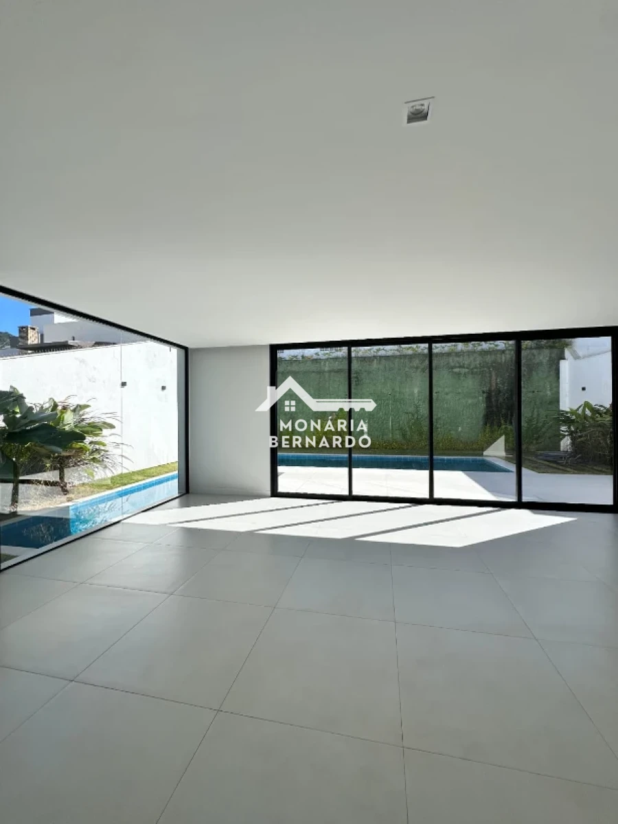 Casa em Pedra Branca, Palhoça. 3 quartos, 344m². Imagem 8 de 13