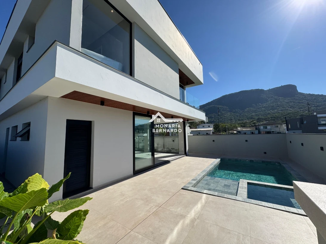 Casa em Pedra Branca, Palhoça. 3 quartos, 262m². Imagem 31 de 33