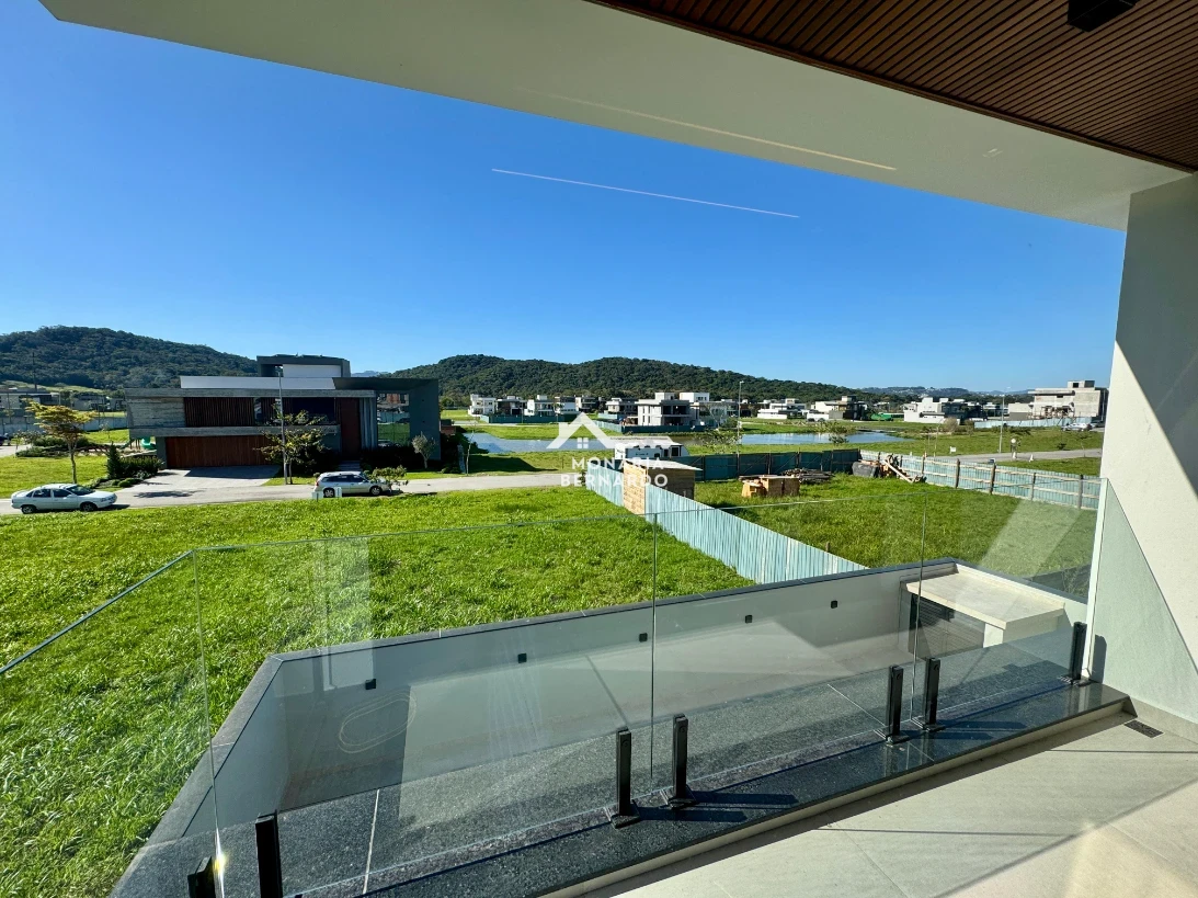 Casa em Pedra Branca, Palhoça. 3 quartos, 262m². Imagem 17 de 33