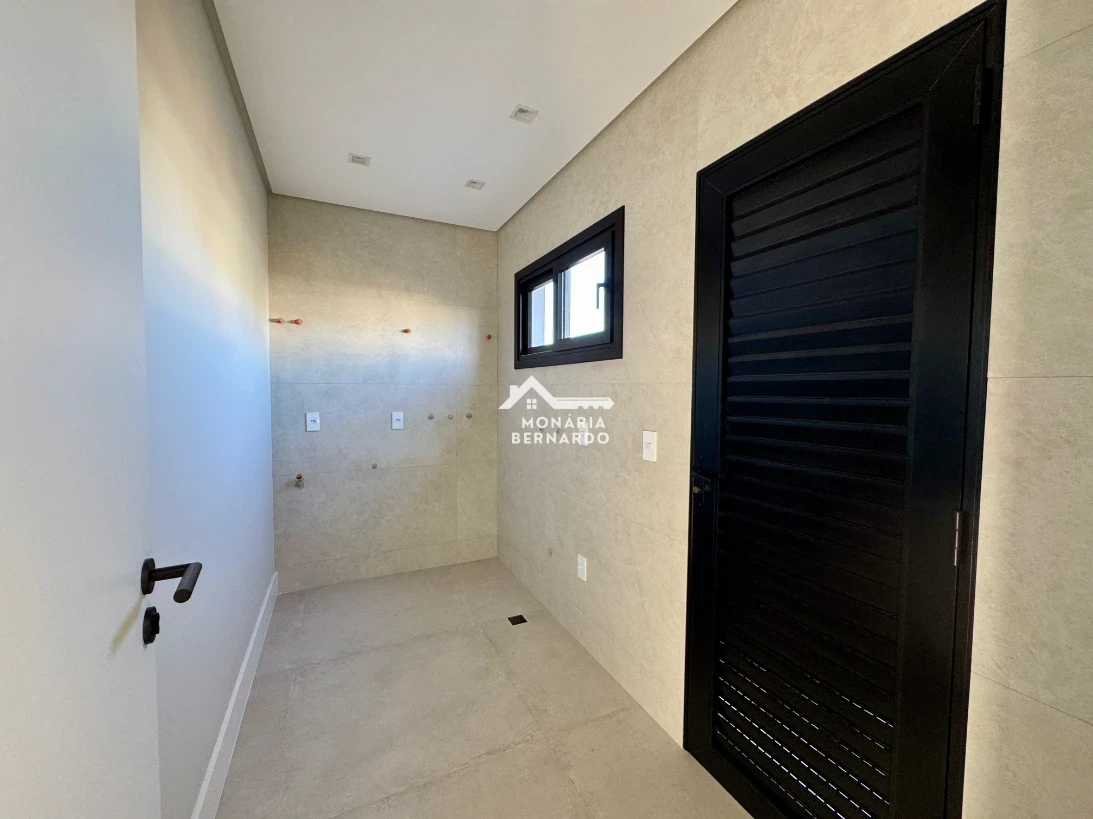 Casa em Pedra Branca, Palhoça. 3 quartos, 262m². Imagem 12 de 33