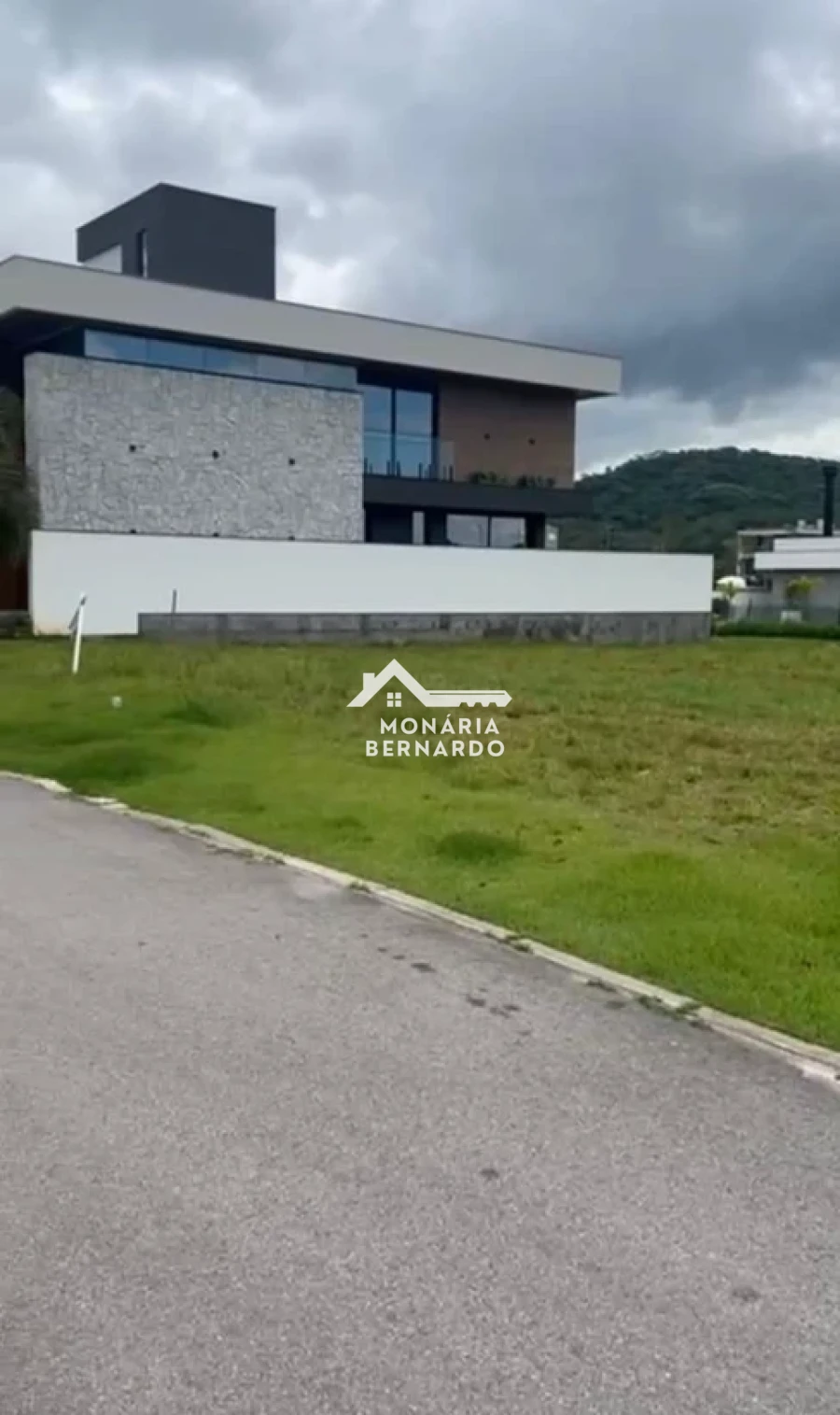 Terreno em Pedra Branca, Palhoça. 0 quartos, 0m². Imagem 3 de 12