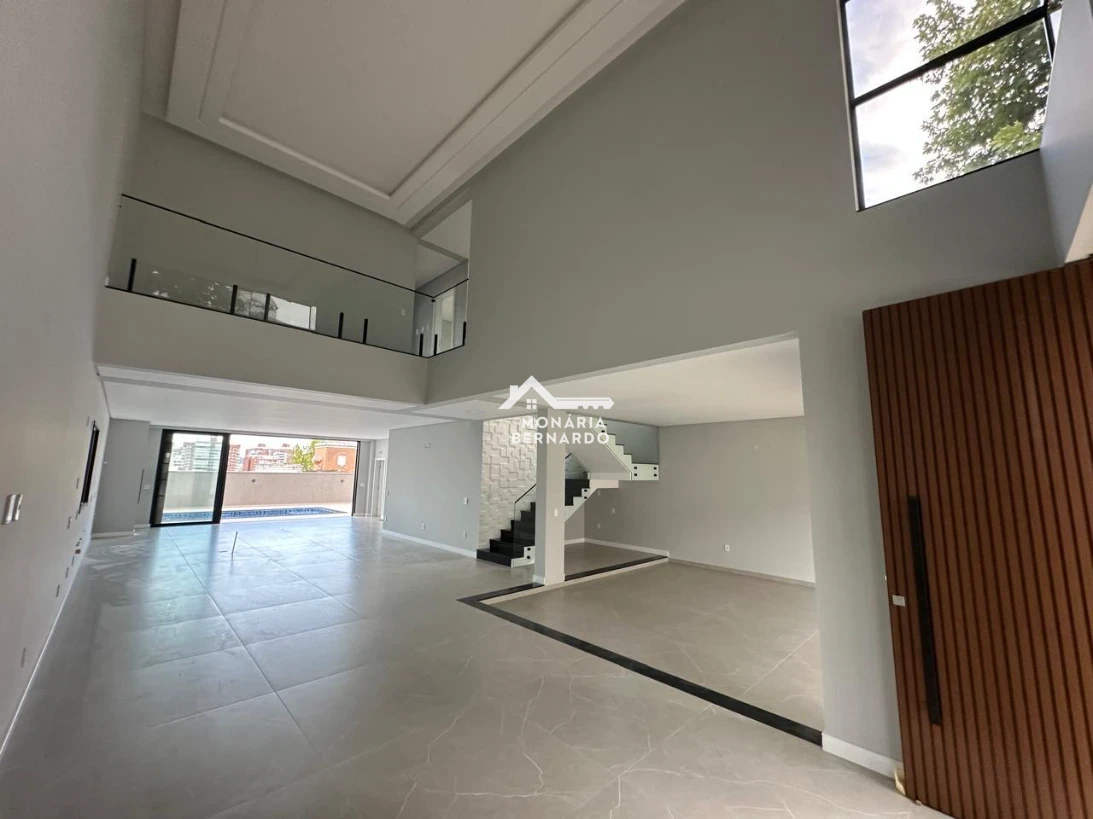 Casa em Pedra Branca, Palhoça. 3 quartos, 307m². Imagem 2 de 33