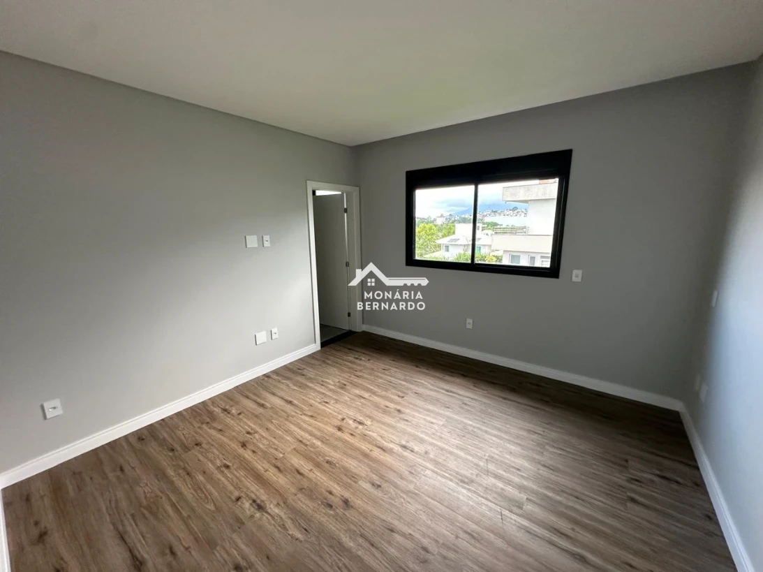 Casa em Pedra Branca, Palhoça. 3 quartos, 307m². Imagem 20 de 33