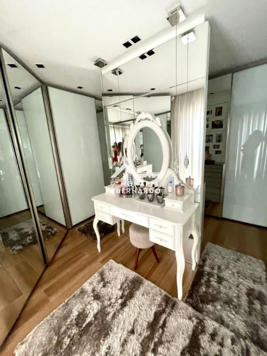 Casa em Aririú, Palhoça. 2 quartos, 300m². Imagem 18 de 42