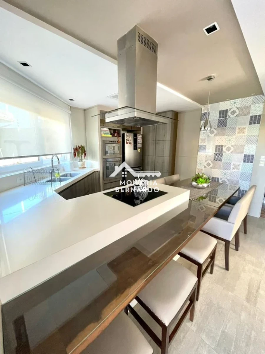 Casa em Aririú, Palhoça. 2 quartos, 300m². Imagem 9 de 42