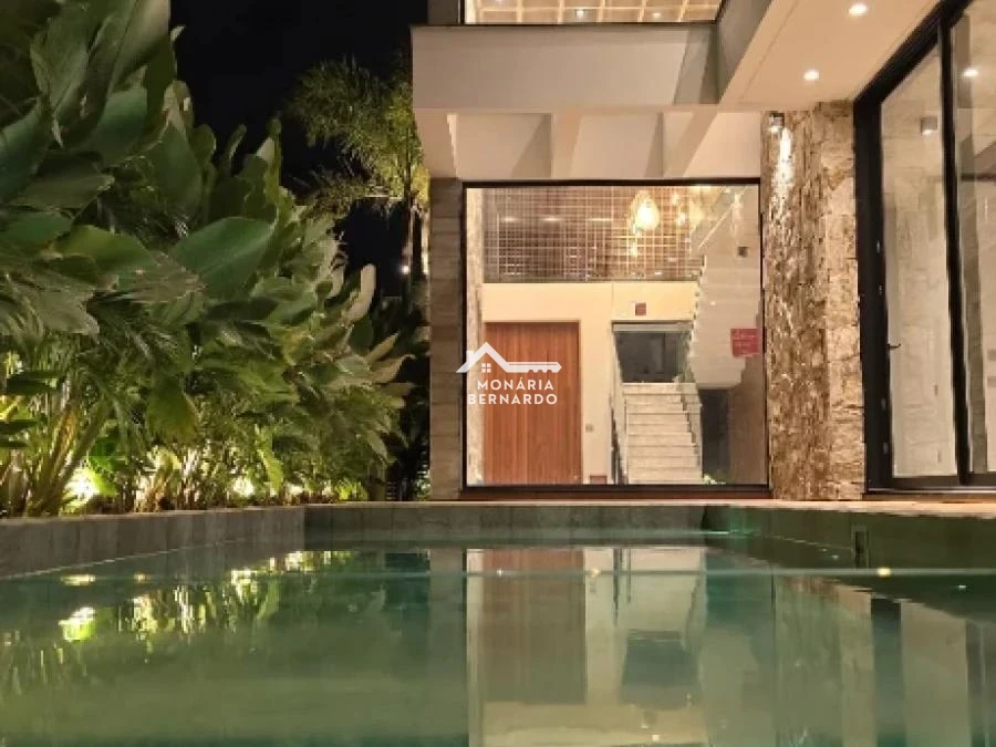 Casa em Pedra Branca, Palhoça. 3 quartos, 284m². Imagem 10 de 33