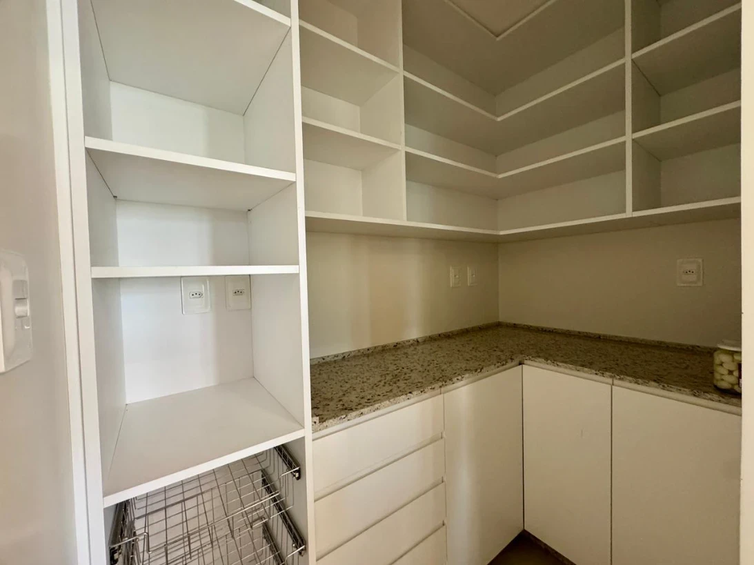 Casa em Sul do Rio, Santo Amaro da Imperatriz. 3 quartos, 245m². Imagem 14 de 43