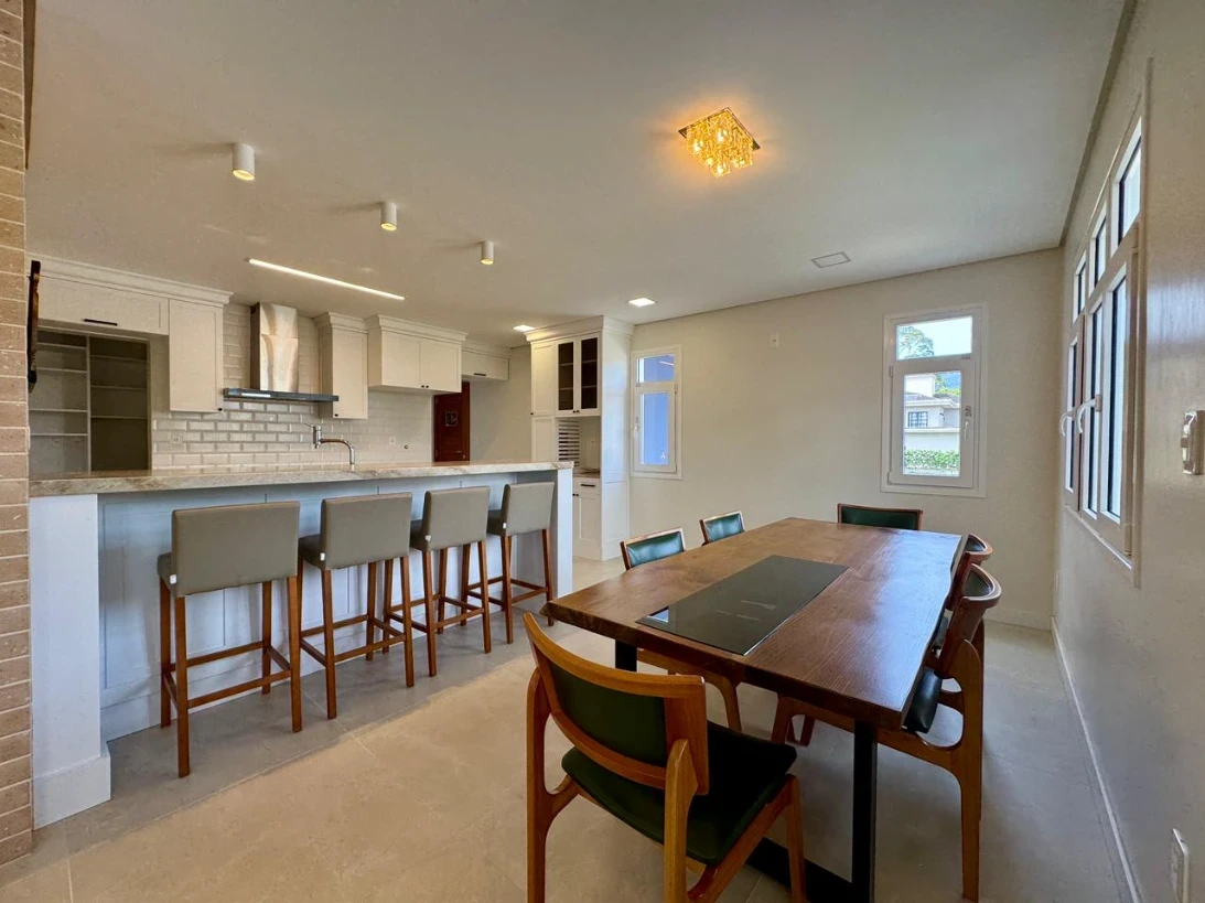 Casa em Sul do Rio, Santo Amaro da Imperatriz. 3 quartos, 245m². Imagem 11 de 43