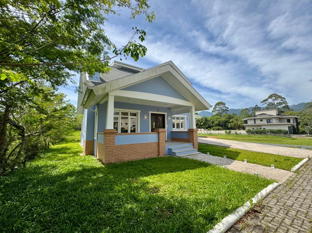 Casa em Sul do Rio, Santo Amaro da Imperatriz. 3 quartos, 245m². Imagem 3 de 43