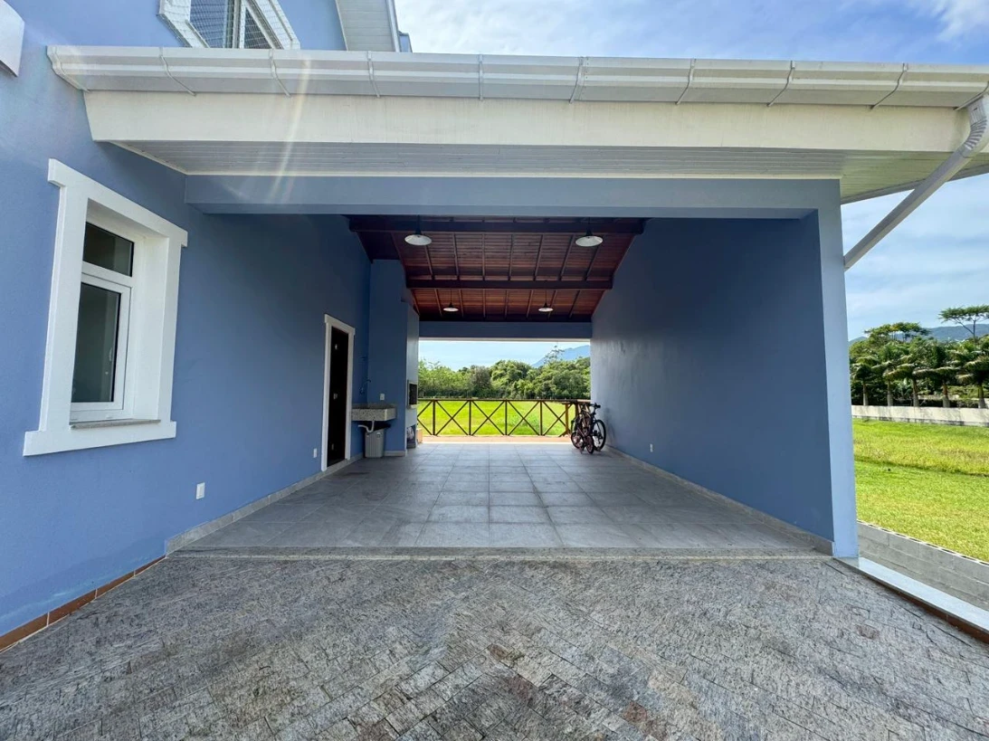 Casa em Sul do Rio, Santo Amaro da Imperatriz. 3 quartos, 245m². Imagem 4 de 43