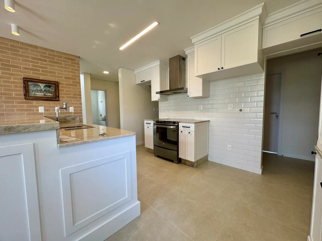 Casa em Sul do Rio, Santo Amaro da Imperatriz. 3 quartos, 245m². Imagem 13 de 43