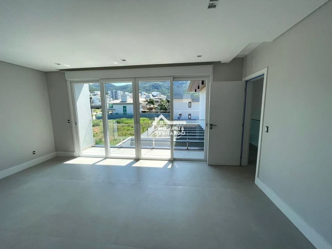 Casa em Pedra Branca, Palhoça. 3 quartos, 263m². Imagem 15 de 32