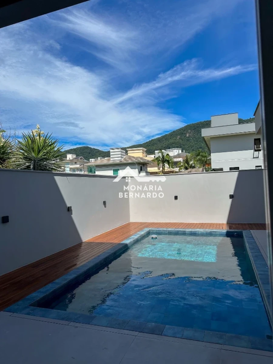 Casa em Pedra Branca, Palhoça. 3 quartos, 263m². Imagem 22 de 32